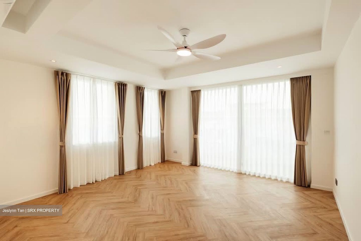 Amber Road (D15), Detached #593679751